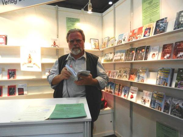 Unsere Autoren am Stand